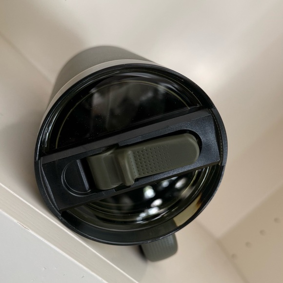 🎉LAST CHANCE🎉Stanley Collection 40oz Quencher ProTour Flip Straw Tumbler Cypress - Picture 9 of 11